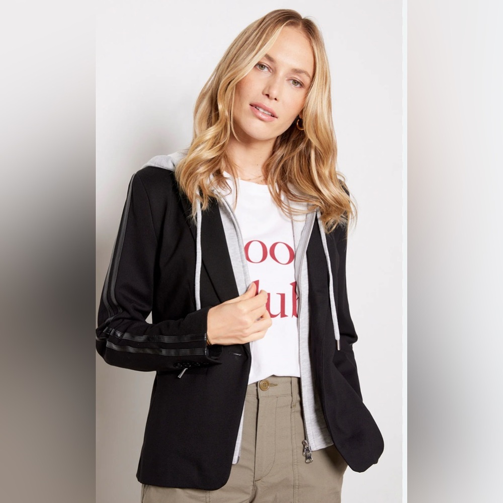 Evereve Black Blazer Jacket with Hoodie Insert | Size L (Runs Small) | NWOT